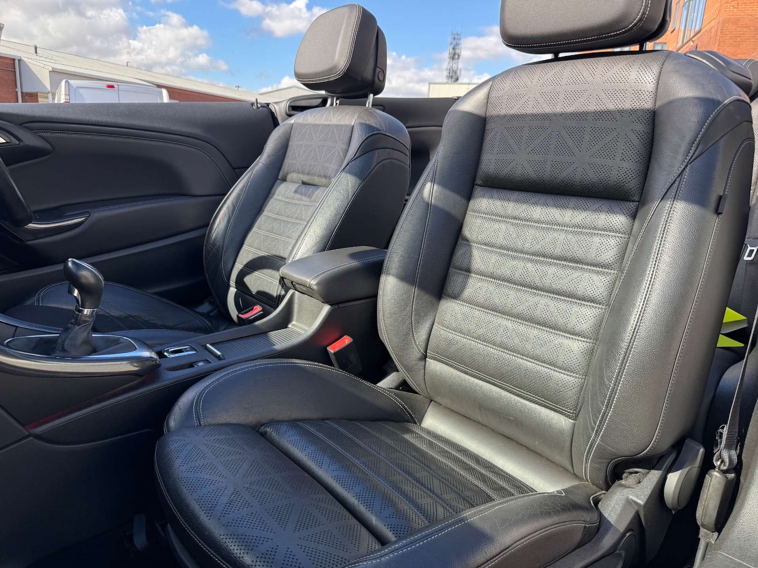 Used Vauxhall Cascada 2015 for sale - 76101700: Photo 20