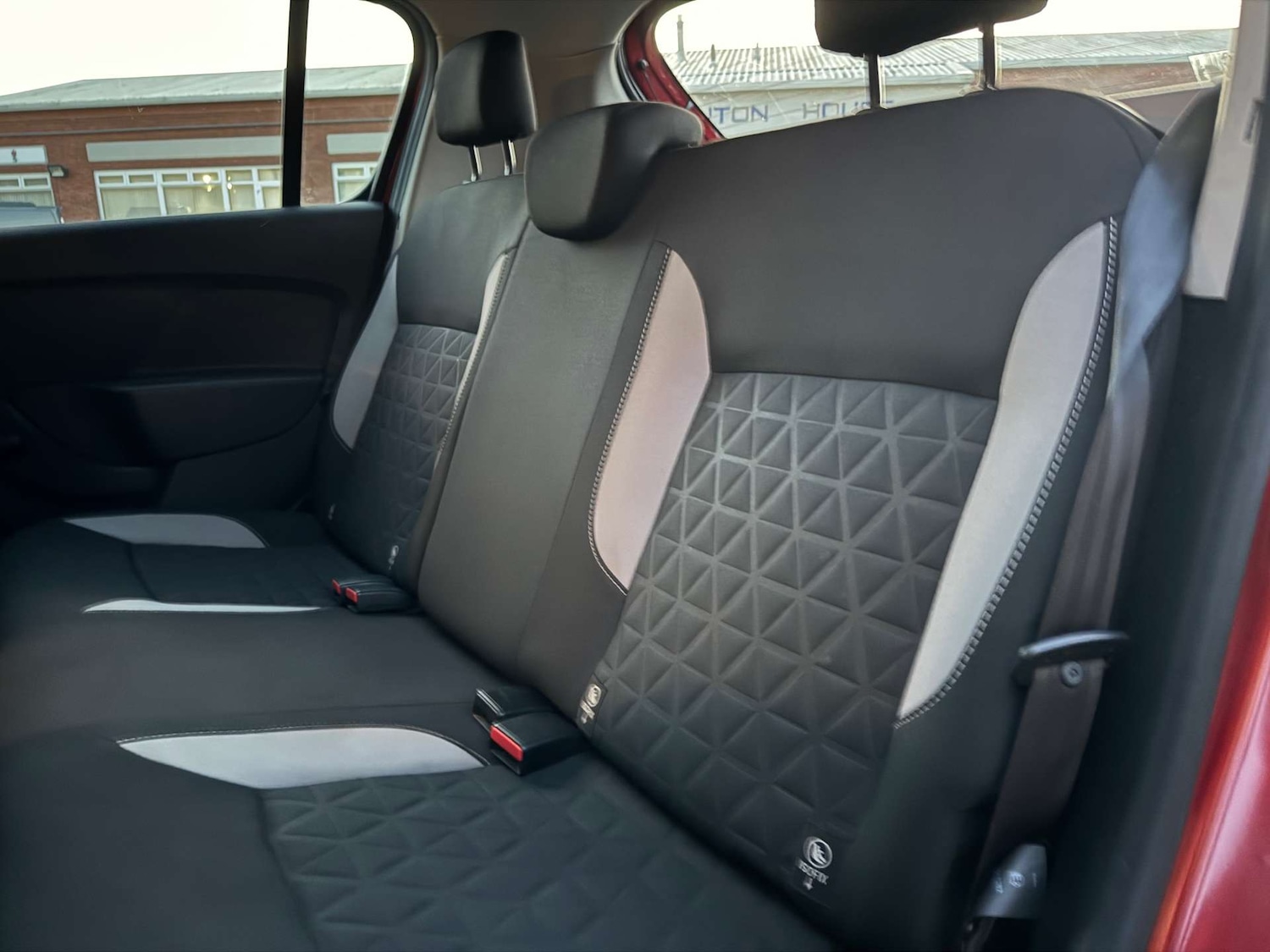 Used Dacia Sandero Stepway 2014 for sale - 76520320: Photo 27