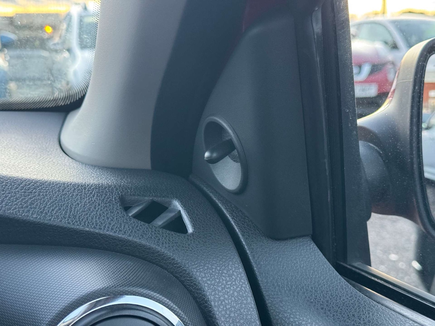 Used Dacia Sandero Stepway 2014 for sale - 76520320: Photo 34