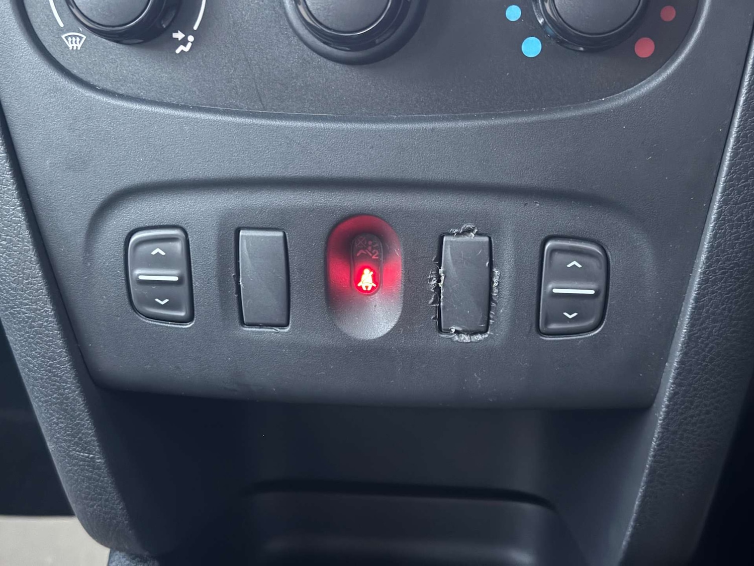 Used Dacia Sandero Stepway 2014 for sale - 76520320: Photo 37