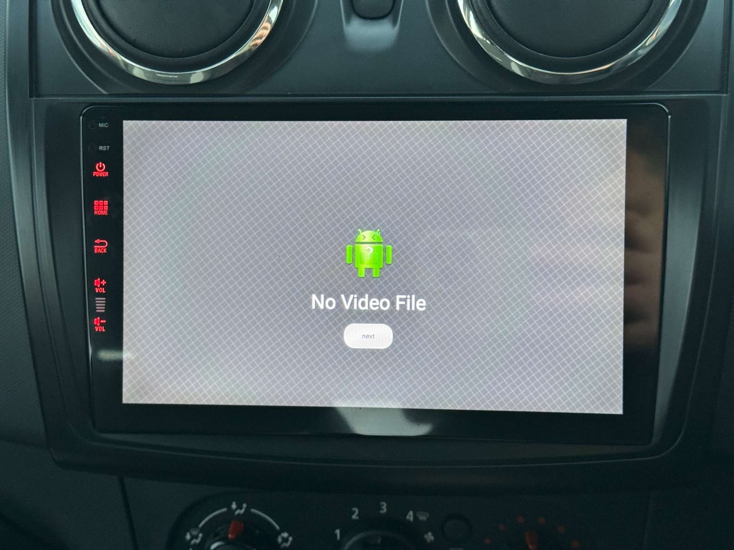 Used Dacia Sandero Stepway 2014 for sale - 76520320: Photo 40