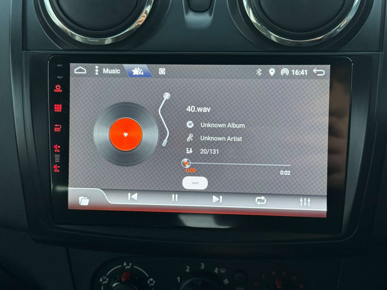 Used Dacia Sandero Stepway 2014 for sale - 76520320: Photo 42