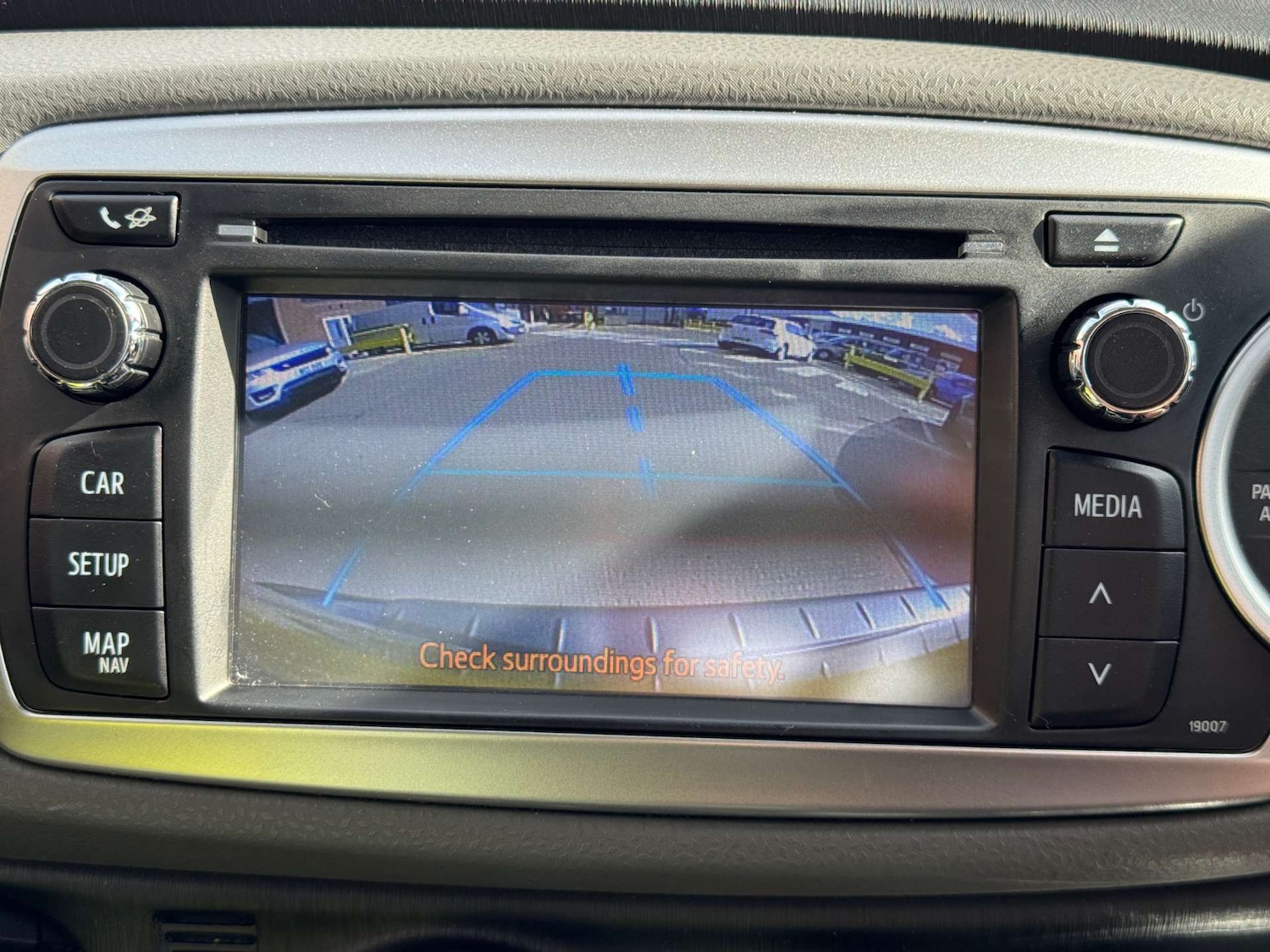 Used Toyota Yaris 2013 for sale - 76602044: Photo 41