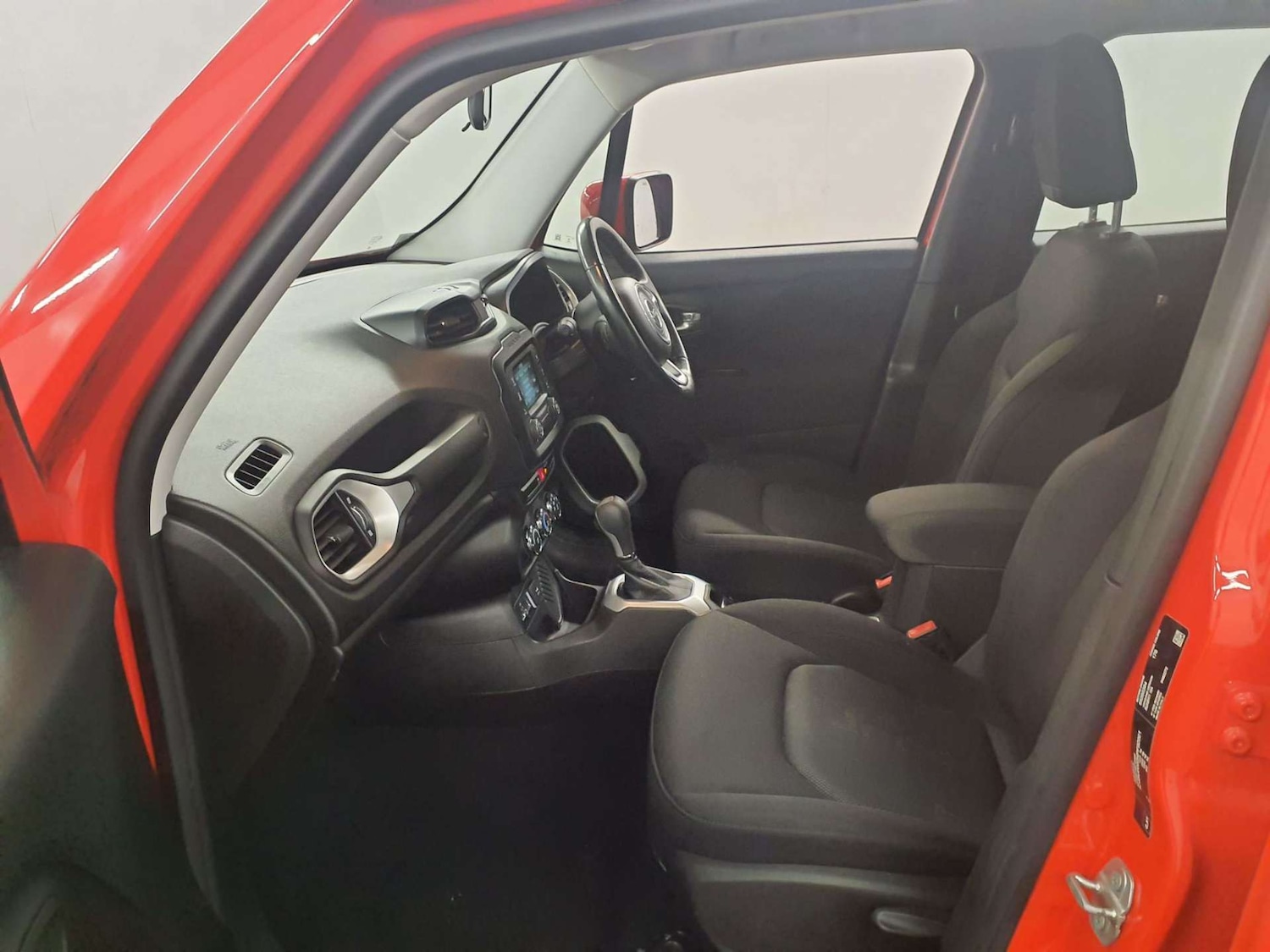 Used Jeep Renegade 2017 for sale - 76458547: Photo 10