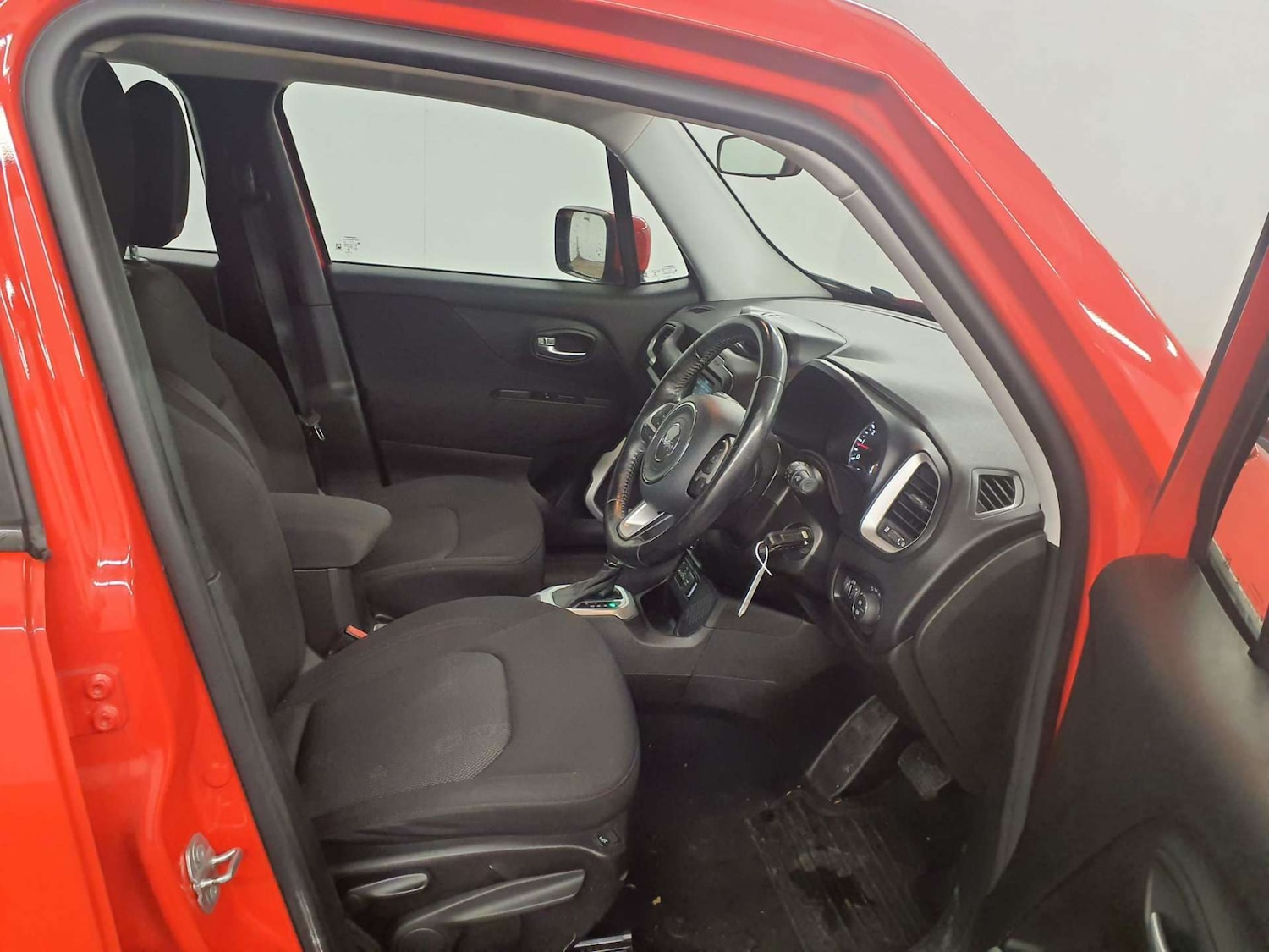 Used Jeep Renegade 2017 for sale - 76458547: Photo 7
