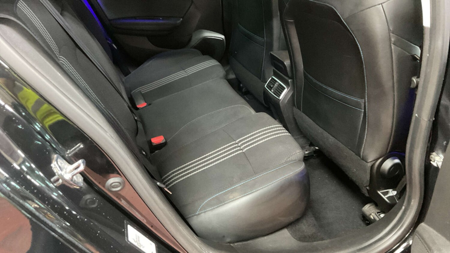 Used Renault Megane 2017 for sale - 76101663: Photo 11