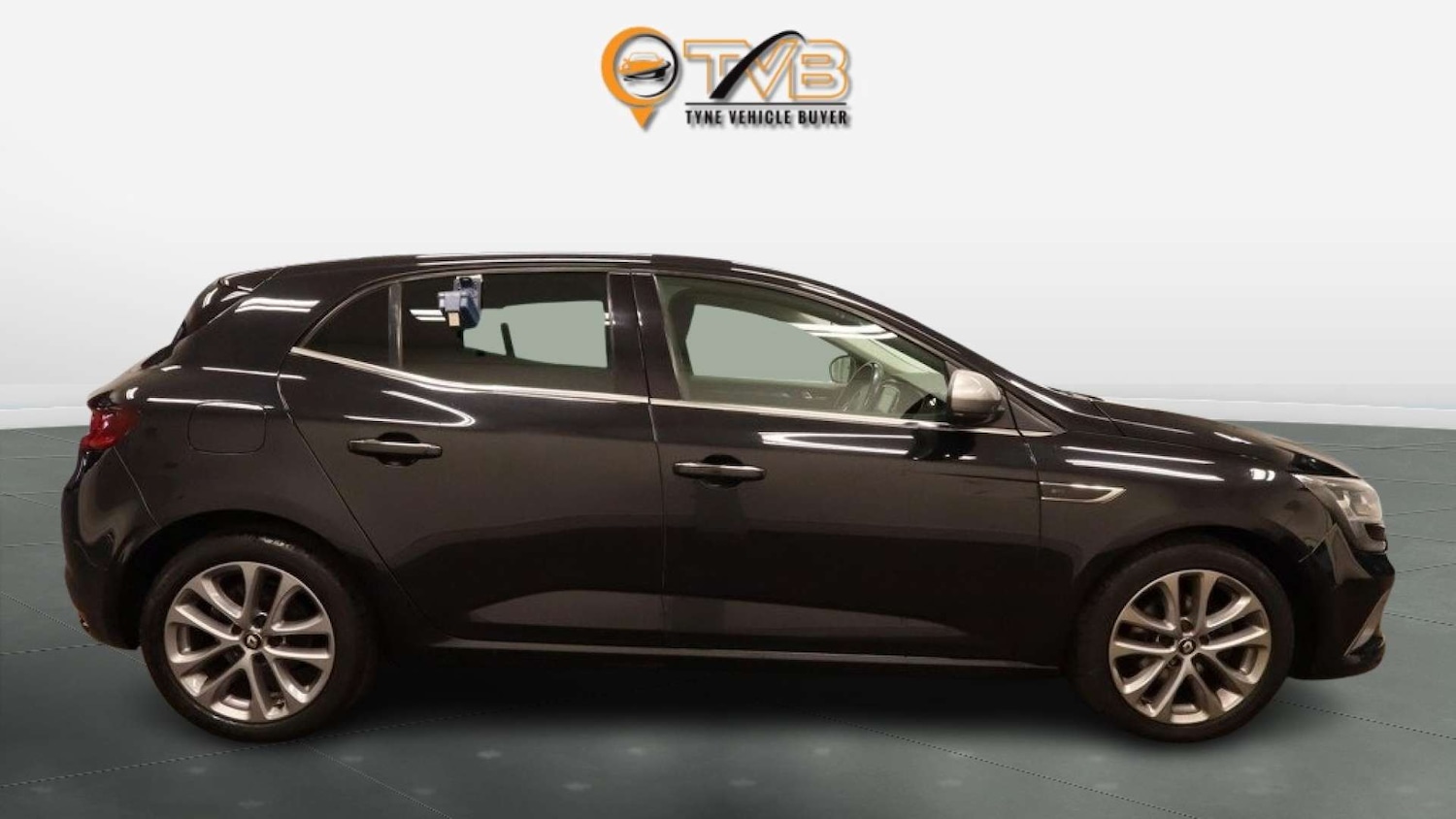 Used Renault Megane 2017 for sale - 76101663: Photo 2