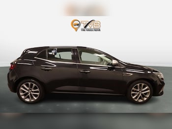 Used Renault Megane 2017 for sale - 76101663: Photo