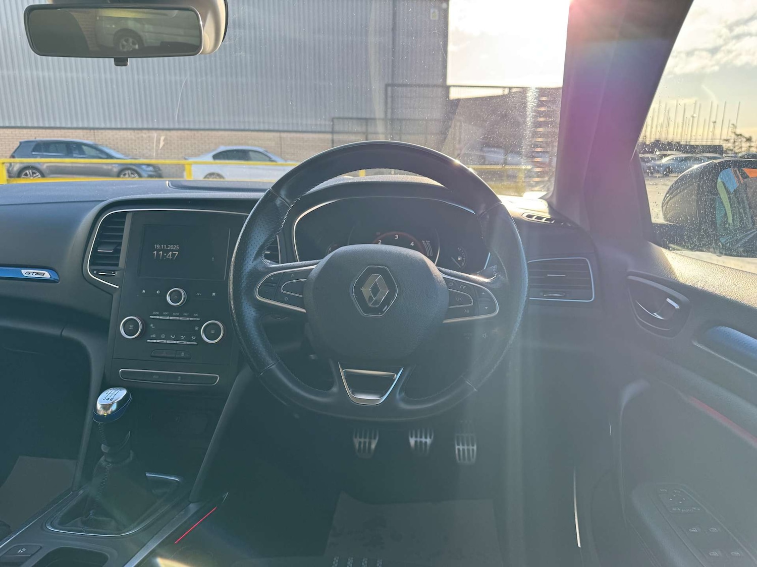 Used Renault Megane 2017 for sale - 76101663: Photo 31