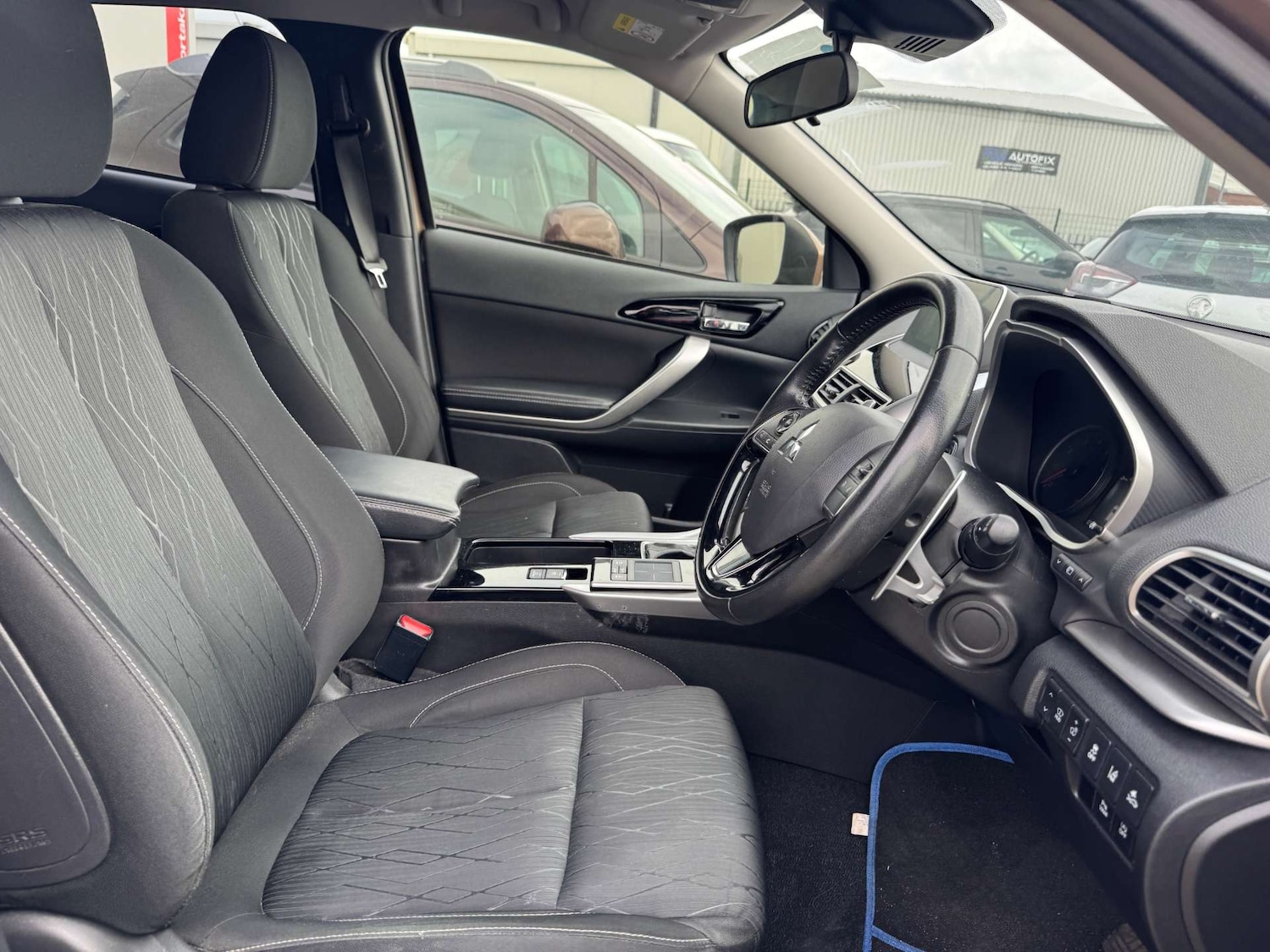 Used Mitsubishi Eclipse Cross 2018 for sale - 76437905: Photo 5