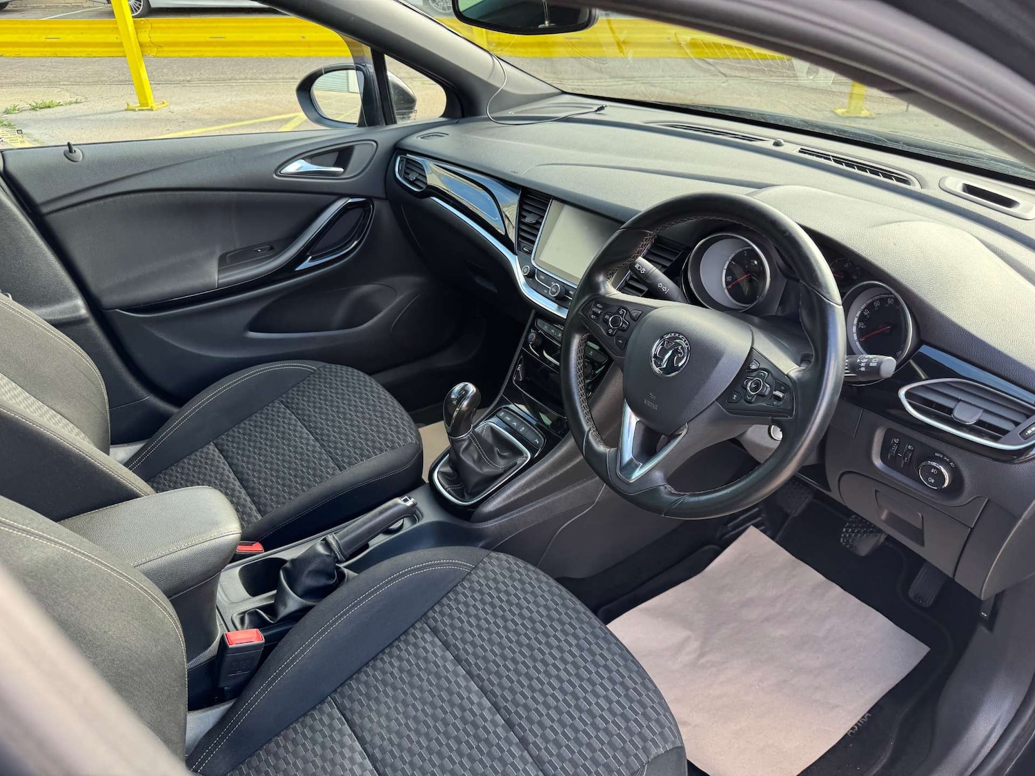 Used Vauxhall Astra 2016 for sale - 76650411: Photo 14