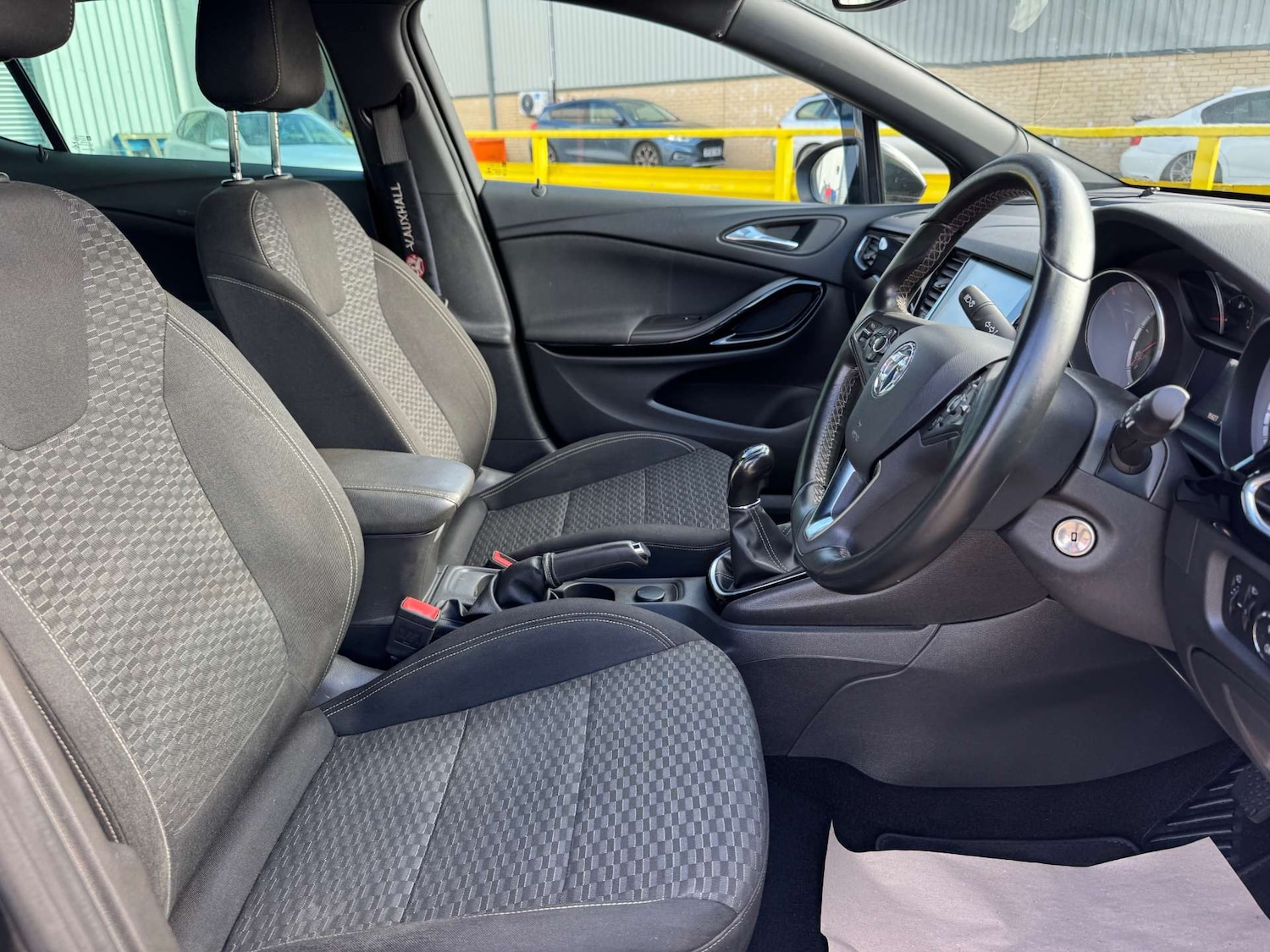 Used Vauxhall Astra 2016 for sale - 76650411: Photo 16