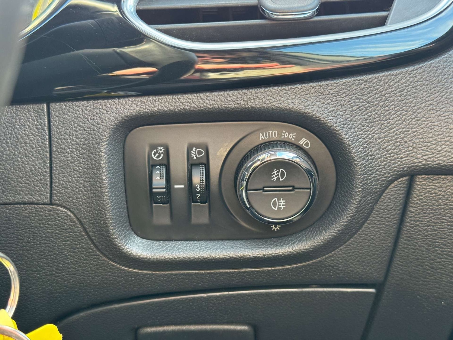 Used Vauxhall Astra 2016 for sale - 76650411: Photo 36