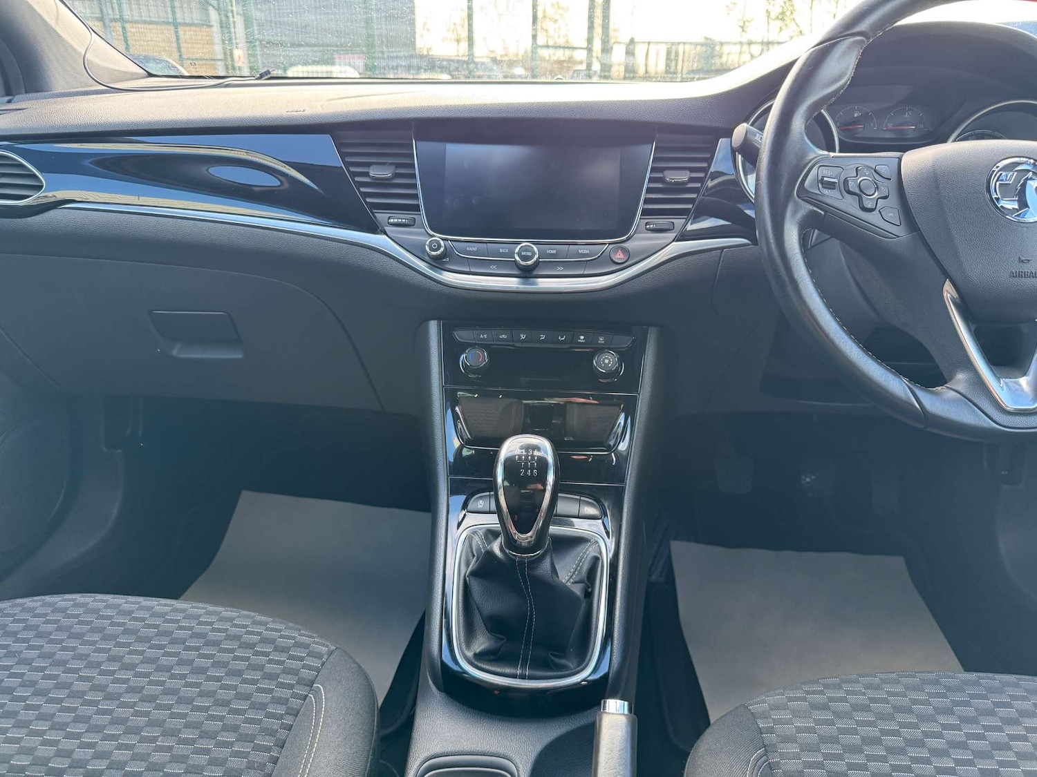 Used Vauxhall Astra 2016 for sale - 76650411: Photo 39