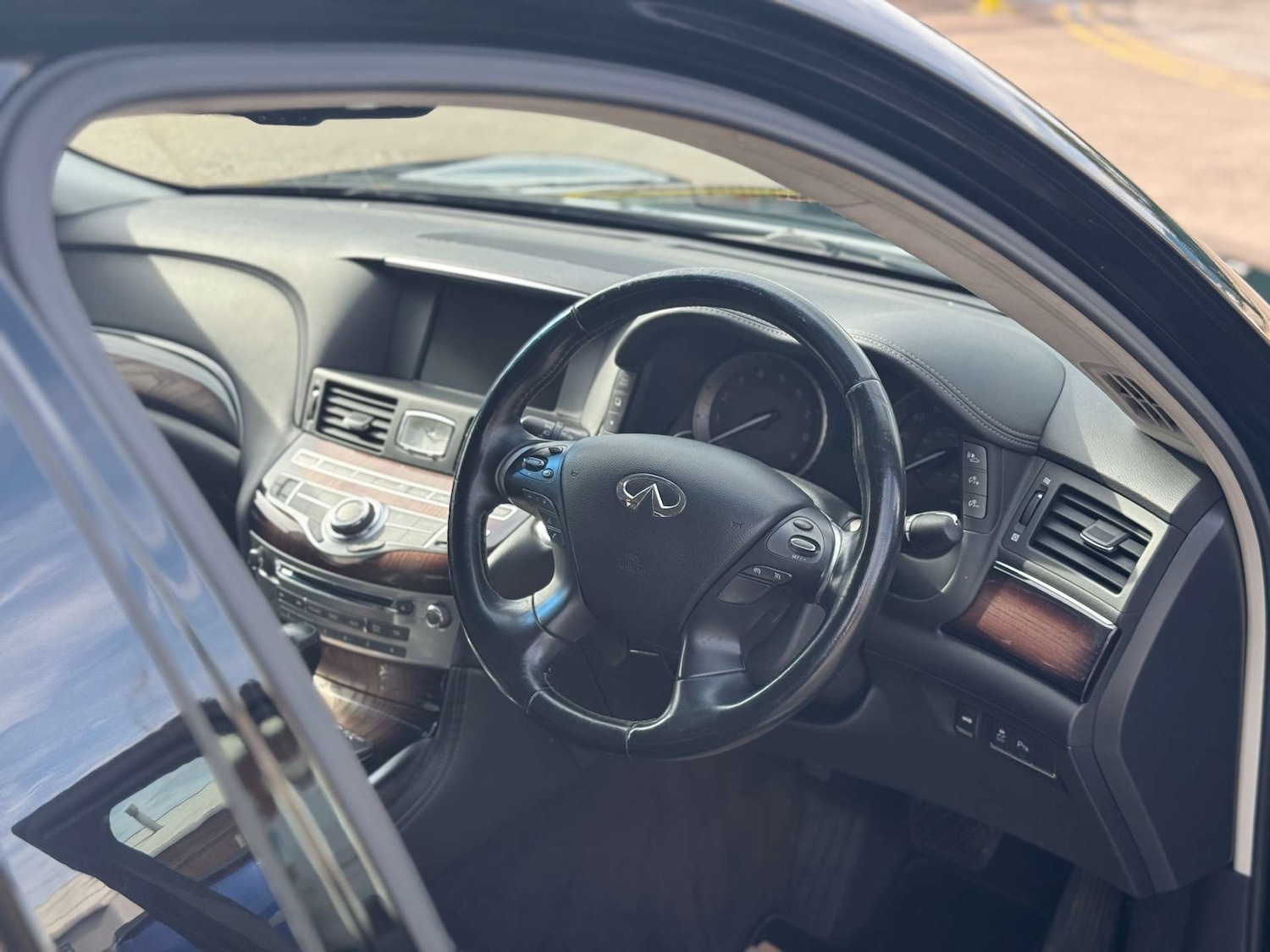 Used Infiniti M 2013 for sale - 76101677: Photo 14