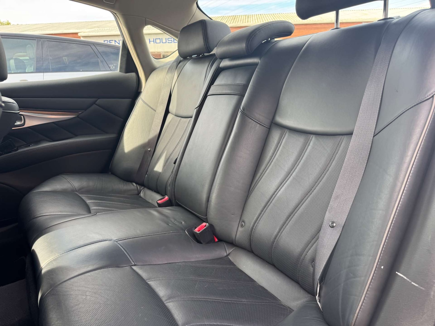 Used Infiniti M 2013 for sale - 76101677: Photo 27