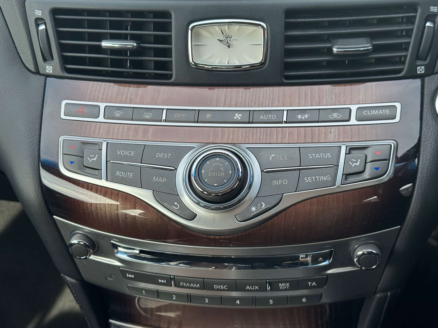 Used Infiniti M 2013 for sale - 76101677: Photo 43