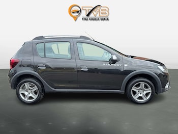 Used Dacia Sandero Stepway 2019 for sale - 76101622: Photo