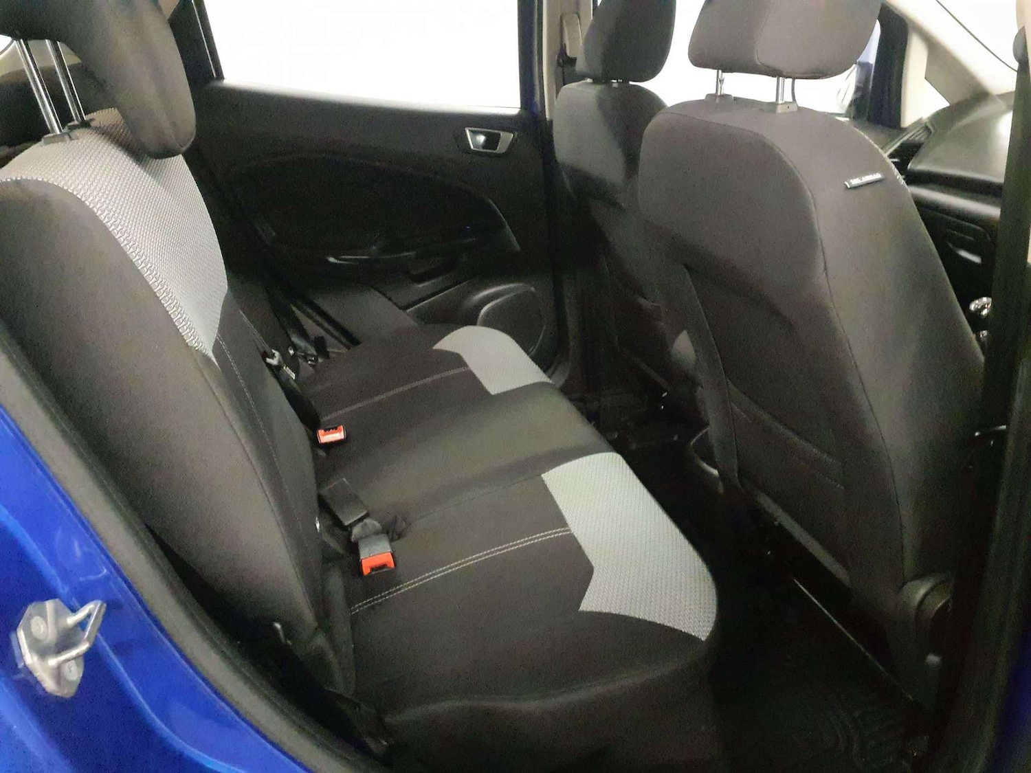 Used Ford Ecosport 2015 for sale - 76866958: Photo 8