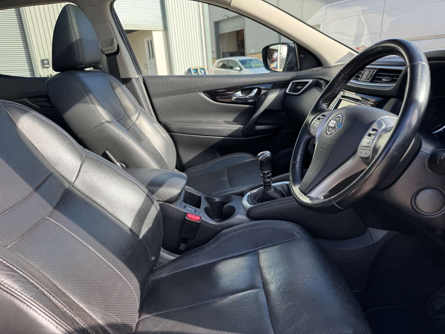 Used Nissan Qashqai 2016 for sale - 76101672: Photo 16