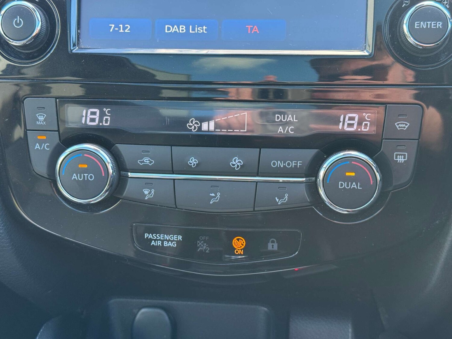 Used Nissan Qashqai 2016 for sale - 76101672: Photo 41