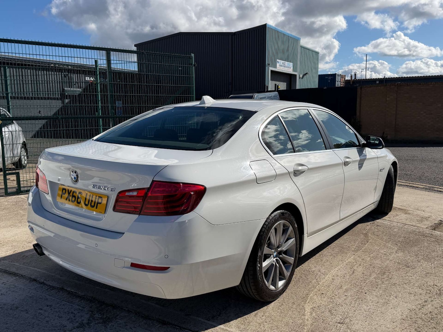Used BMW 5 Series 2016 for sale - 76465937: Photo 11