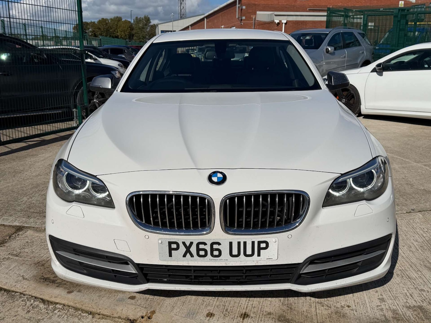 Used BMW 5 Series 2016 for sale - 76465937: Photo 2