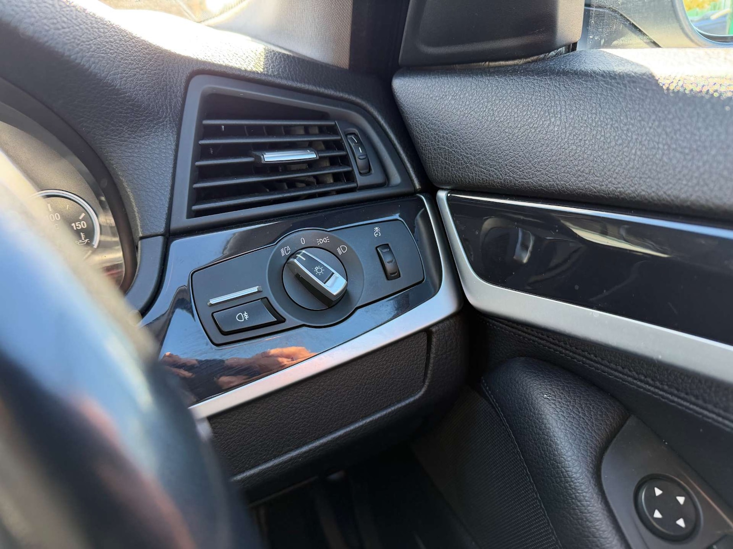 Used BMW 5 Series 2016 for sale - 76465937: Photo 20