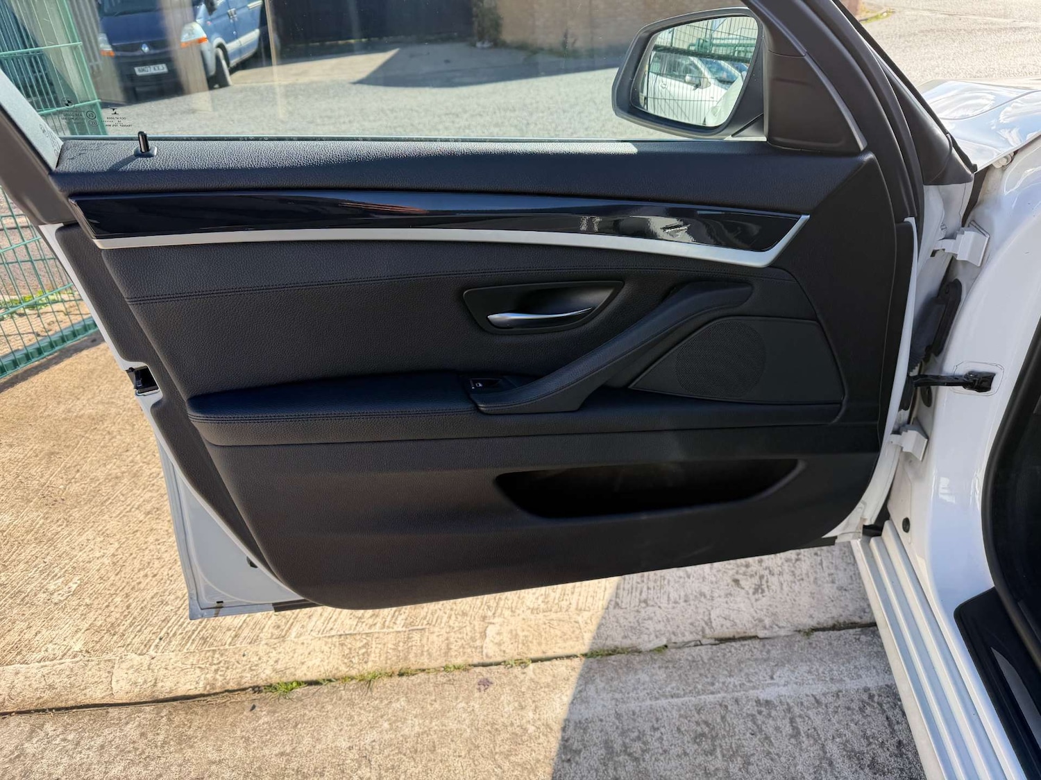 Used BMW 5 Series 2016 for sale - 76465937: Photo 26