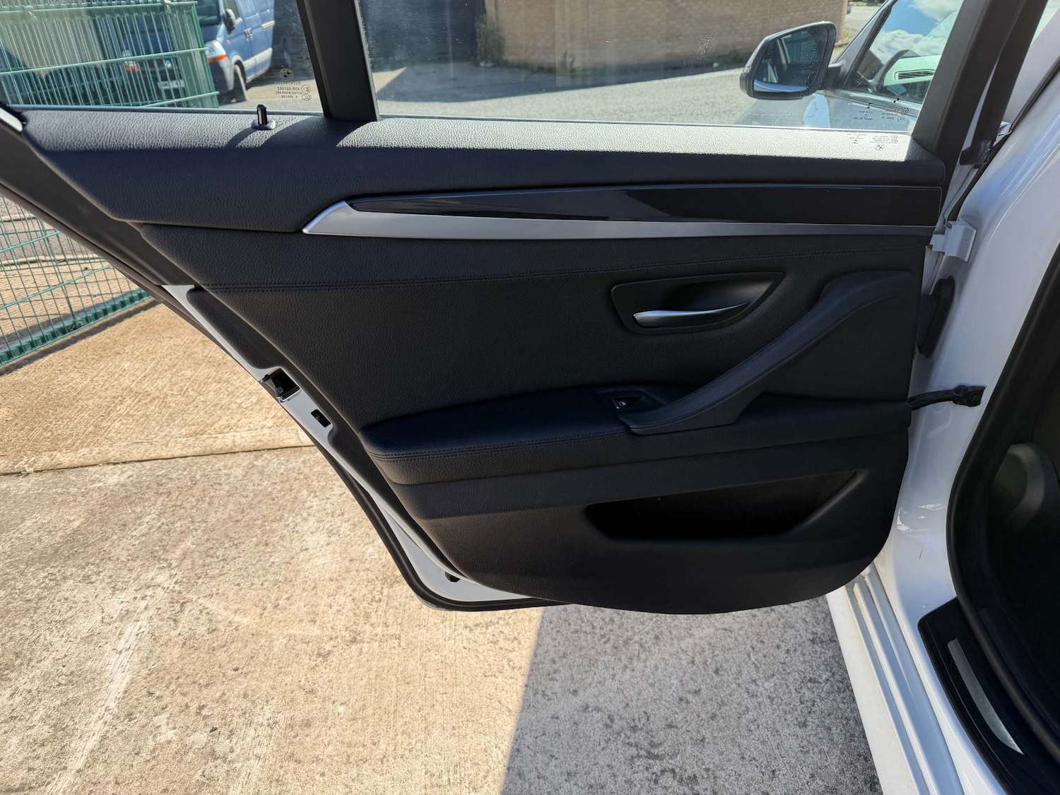 Used BMW 5 Series 2016 for sale - 76465937: Photo 27