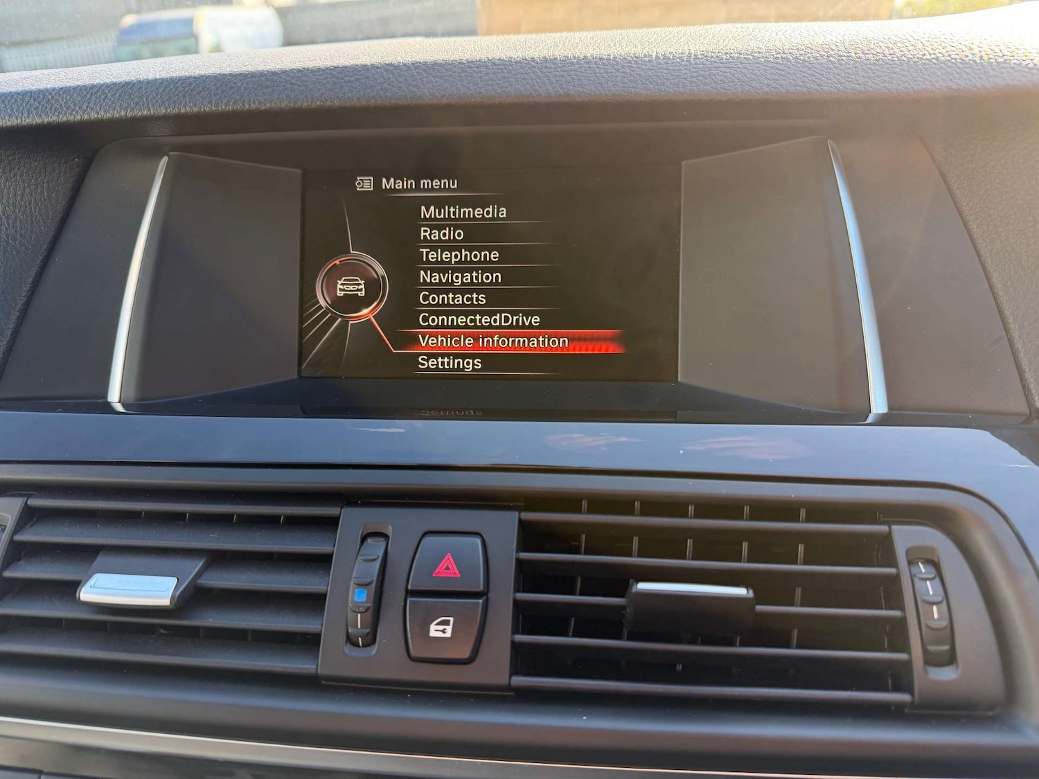 Used BMW 5 Series 2016 for sale - 76465937: Photo 31