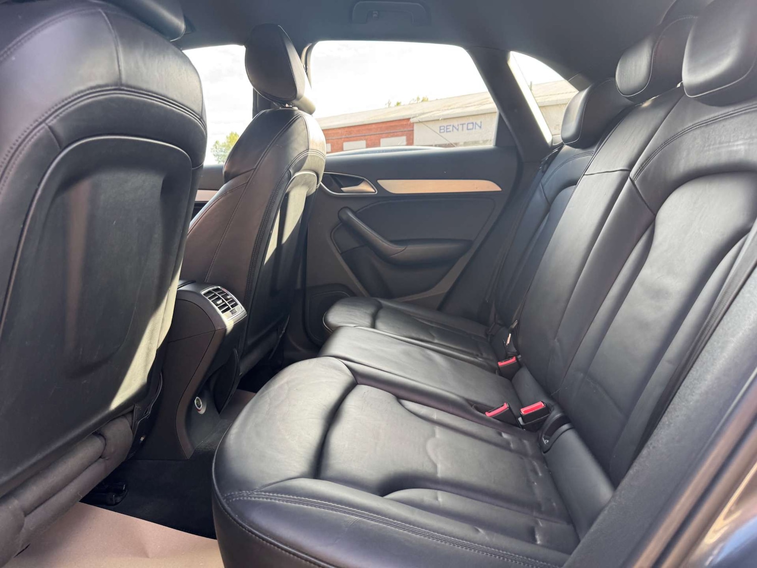 Used Audi Q3 2013 for sale - 76101684: Photo 25