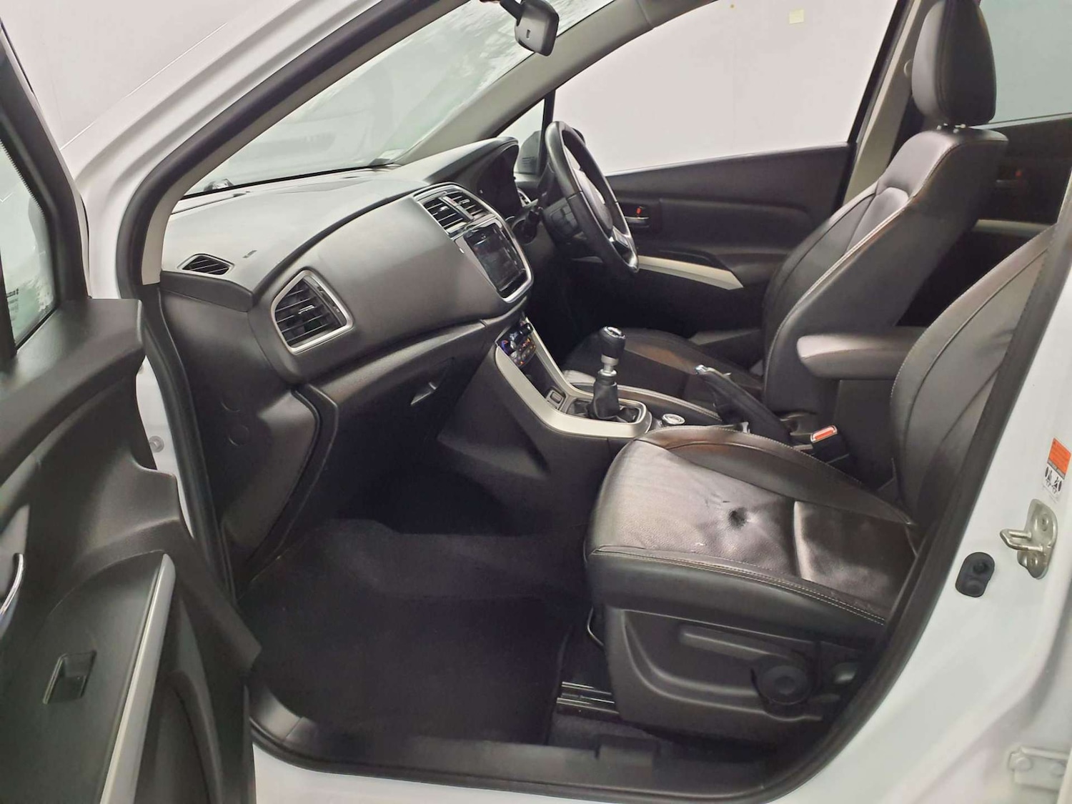 Used Suzuki SX4 S-Cross 2017 for sale - 76866952: Photo 10