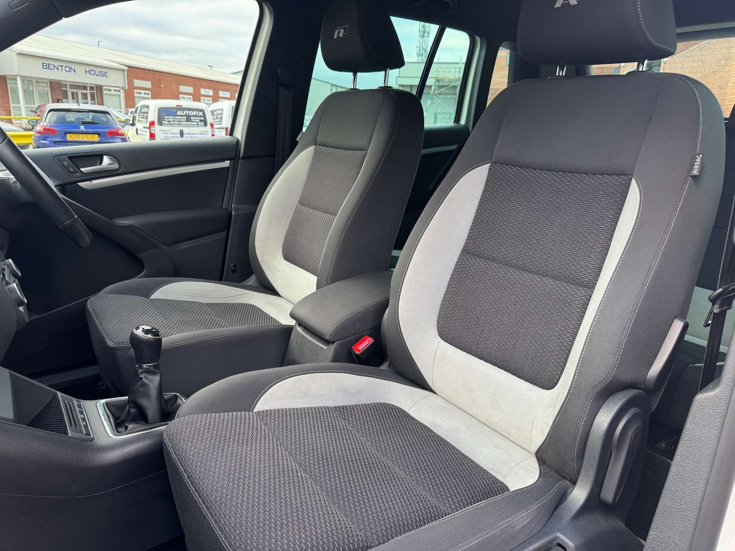 Used Volkswagen Tiguan 2012 for sale - 77329443: Photo 20