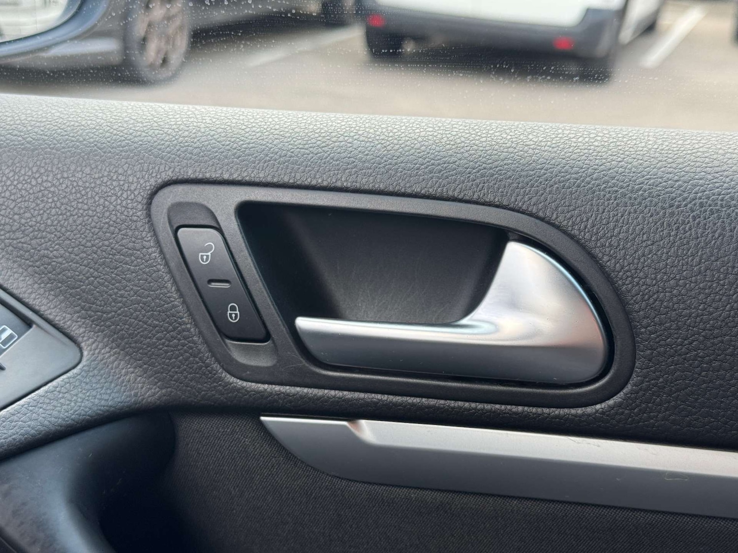 Used Volkswagen Tiguan 2012 for sale - 77329443: Photo 39