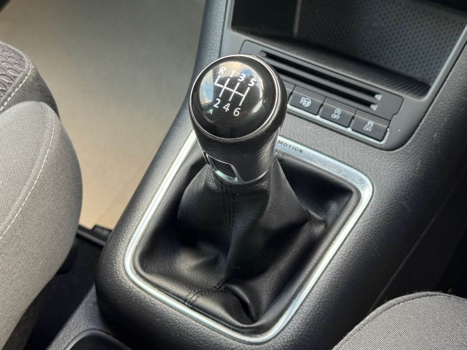 Used Volkswagen Tiguan 2012 for sale - 77329443: Photo 42