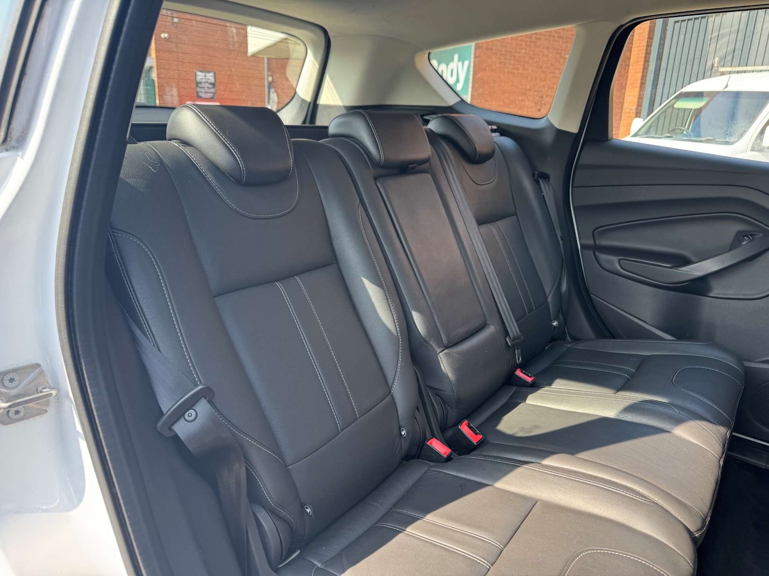 Used Ford Kuga 2014 for sale - 76602048: Photo 23