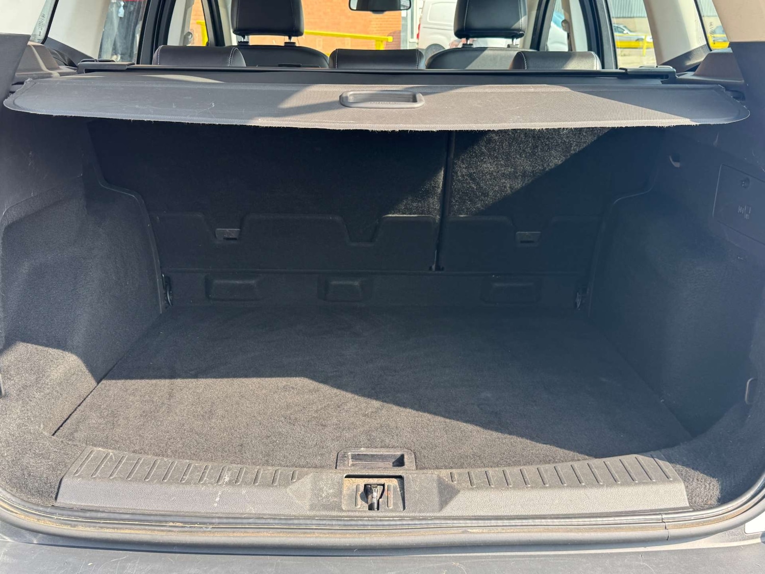 Used Ford Kuga 2014 for sale - 76602048: Photo 28