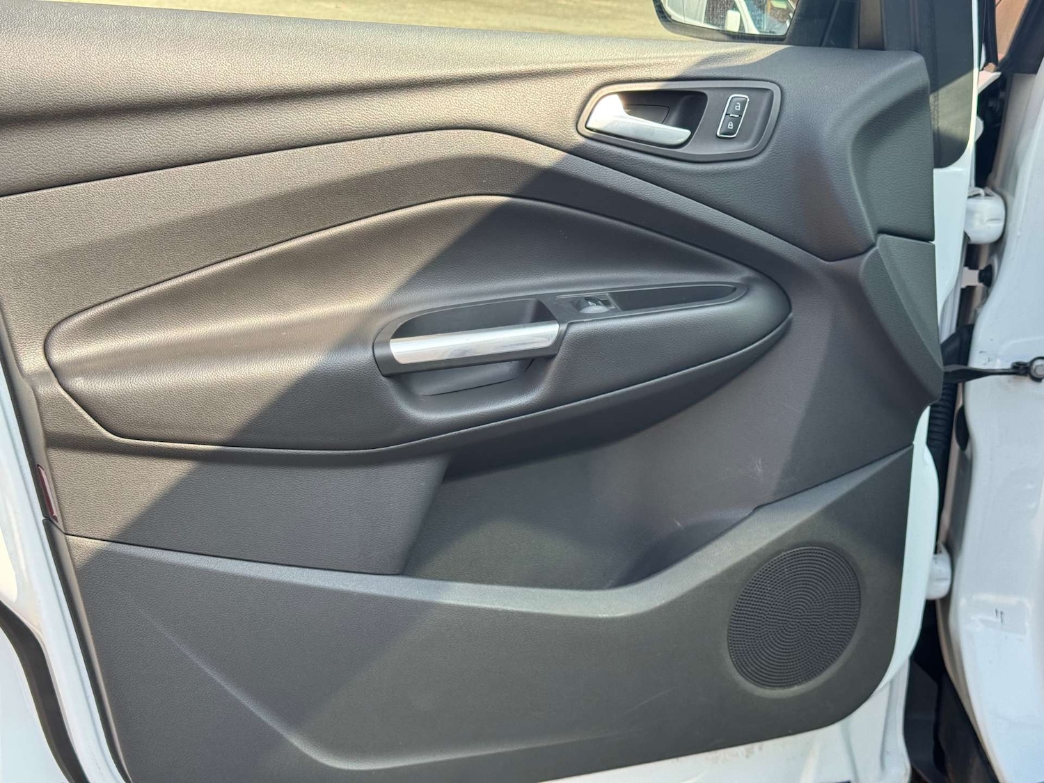 Used Ford Kuga 2014 for sale - 76602048: Photo 49