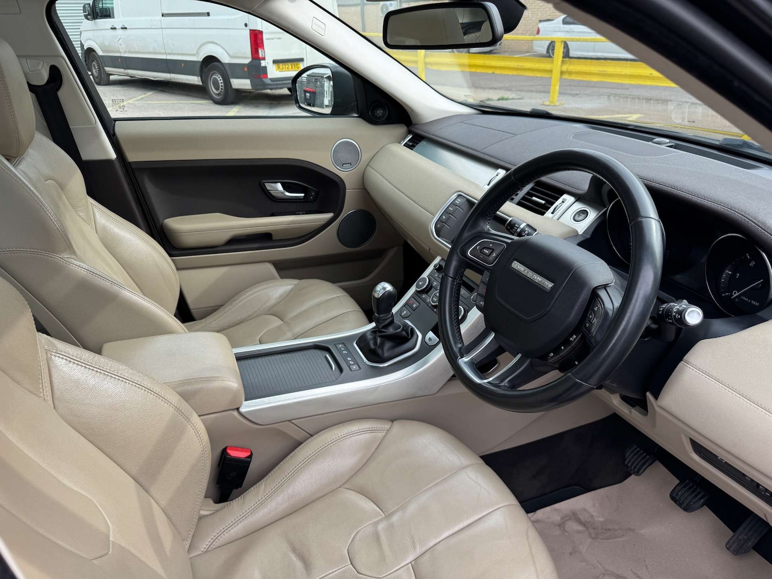 Used Land Rover Range Rover Evoque 2015 for sale - 76101618: Photo 14