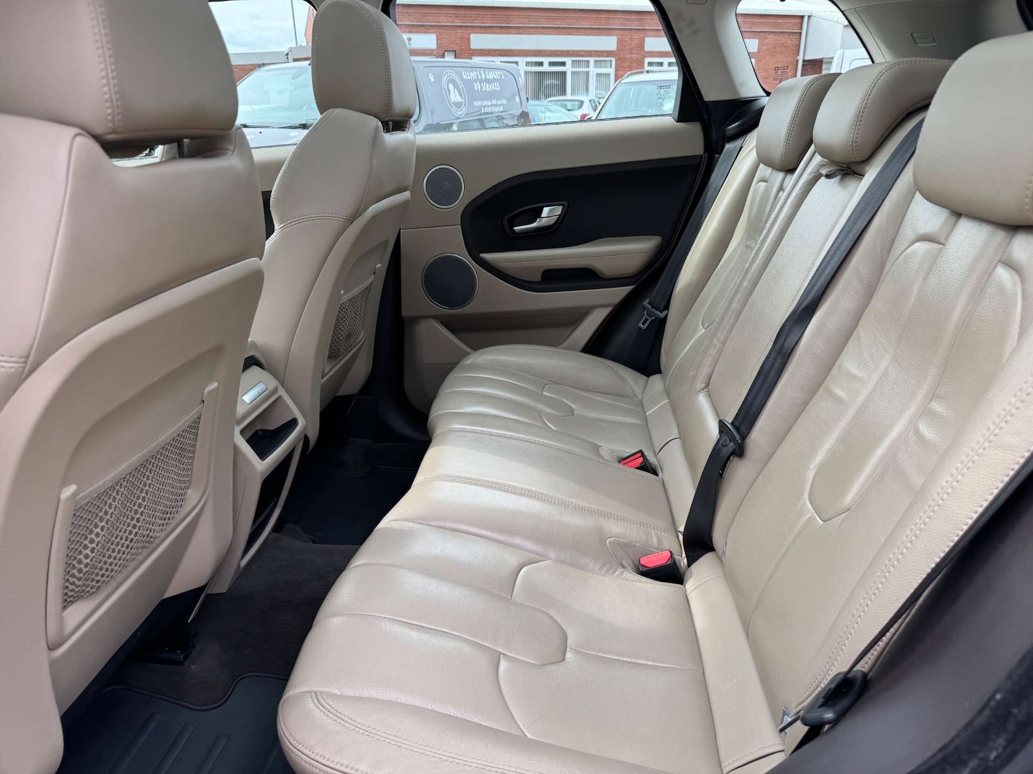 Used Land Rover Range Rover Evoque 2015 for sale - 76101618: Photo 25