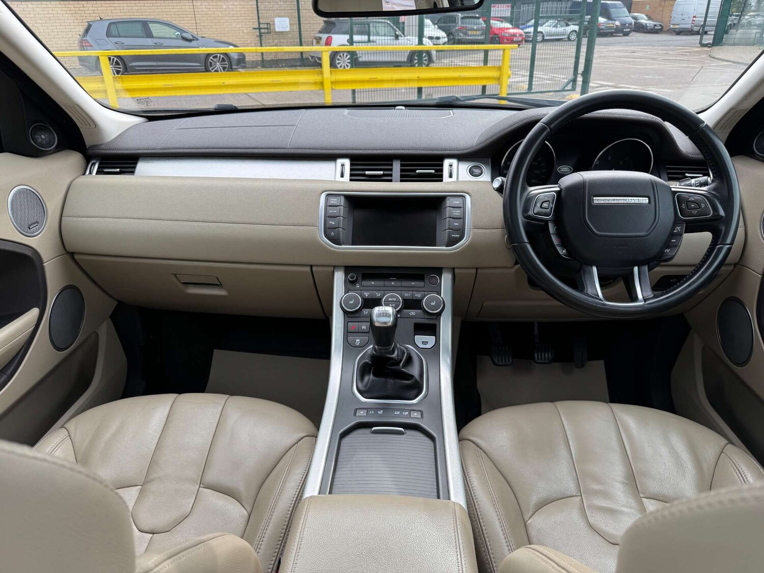 Used Land Rover Range Rover Evoque 2015 for sale - 76101618: Photo 29