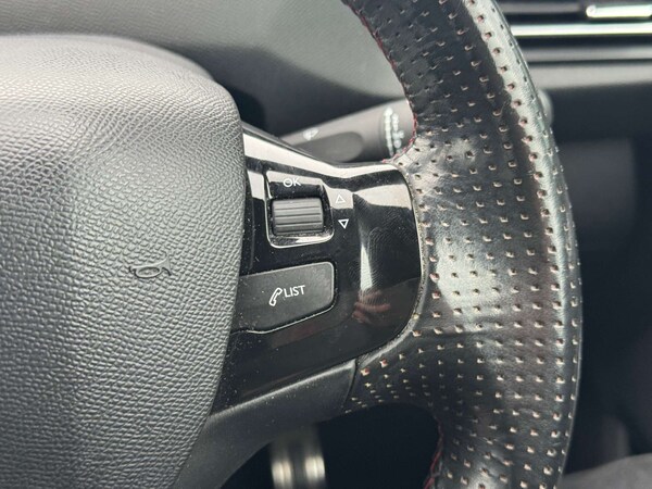 Used Peugeot 308 2015 for sale - 76123821: Photo 20