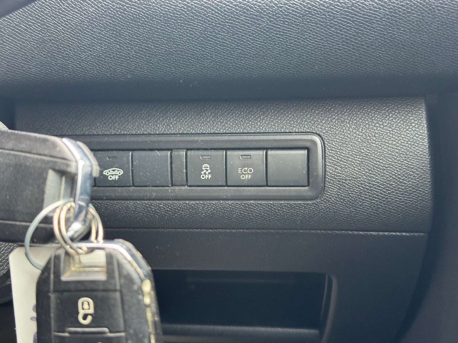 Used Peugeot 308 2015 for sale - 76123821: Photo 37