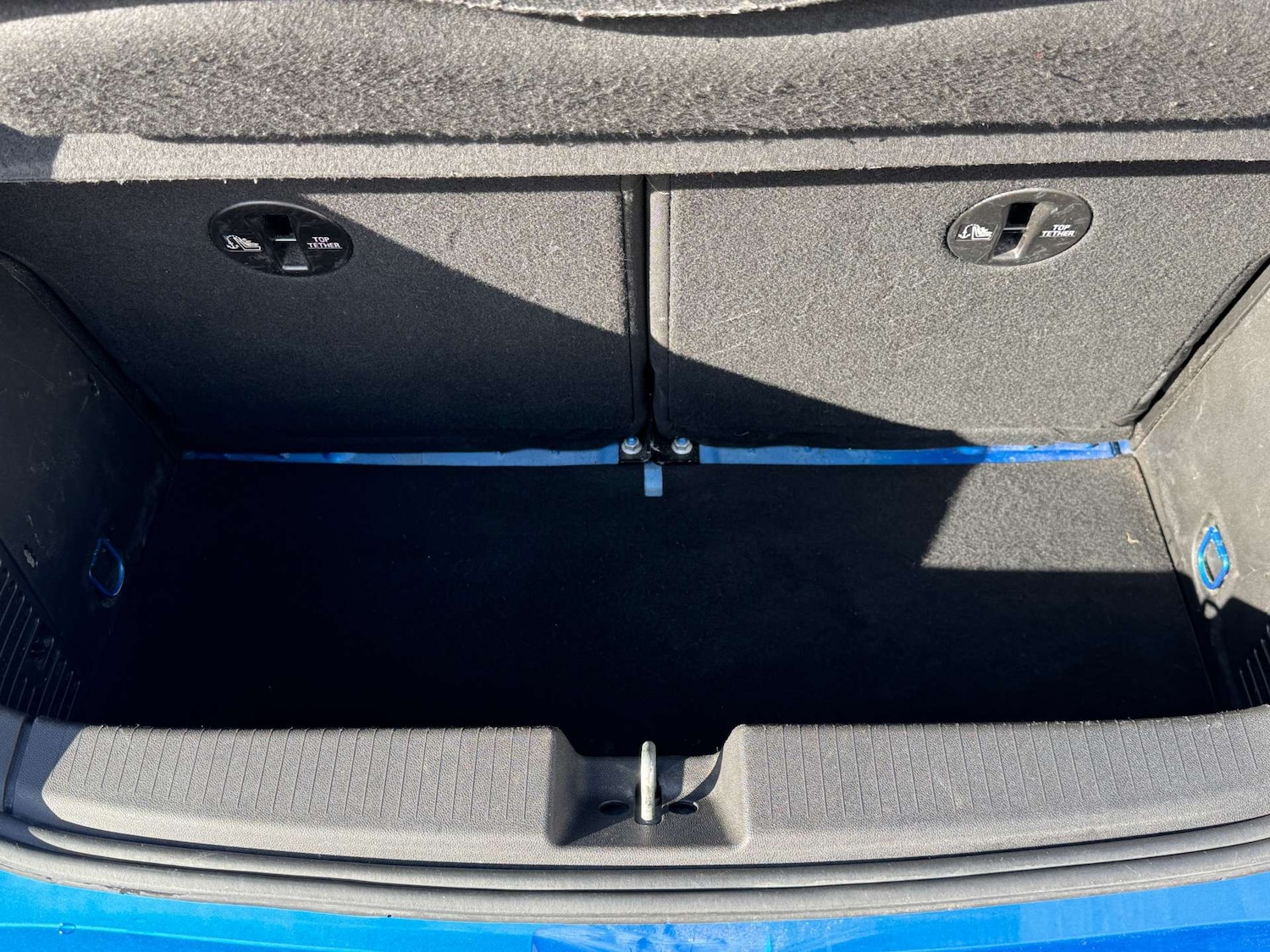 Used Vauxhall ADAM 2016 for sale - 76897261: Photo 16