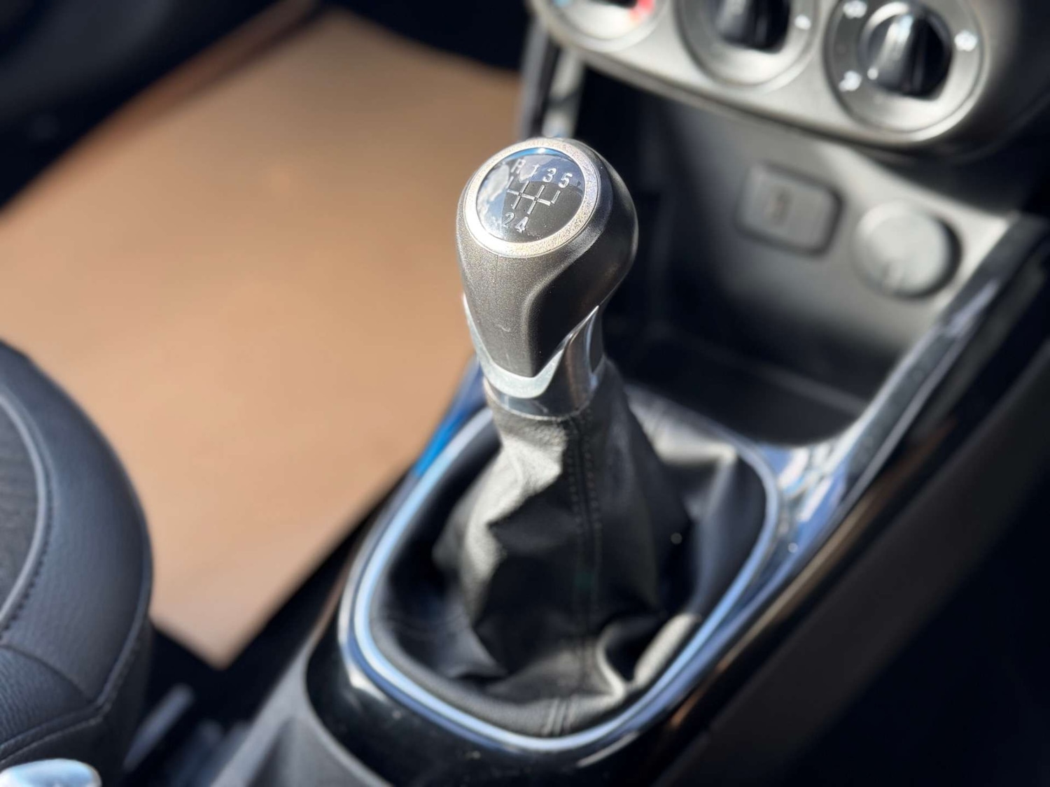 Used Vauxhall ADAM 2016 for sale - 76897261: Photo 37