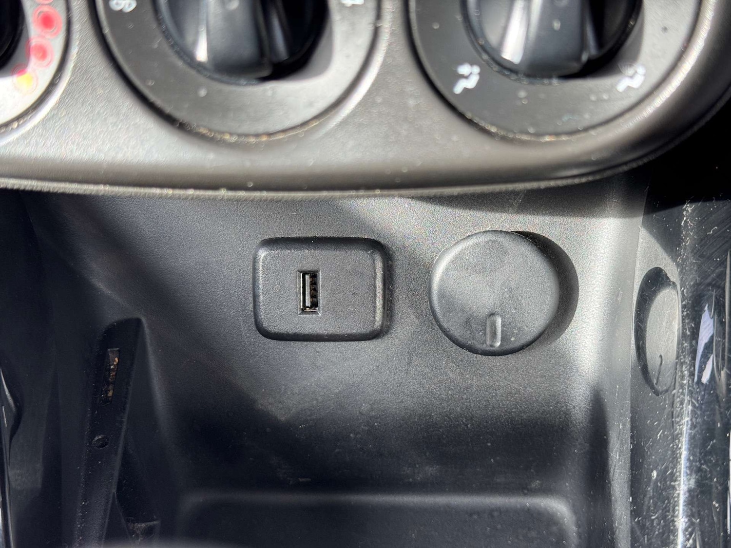 Used Vauxhall ADAM 2016 for sale - 76897261: Photo 38