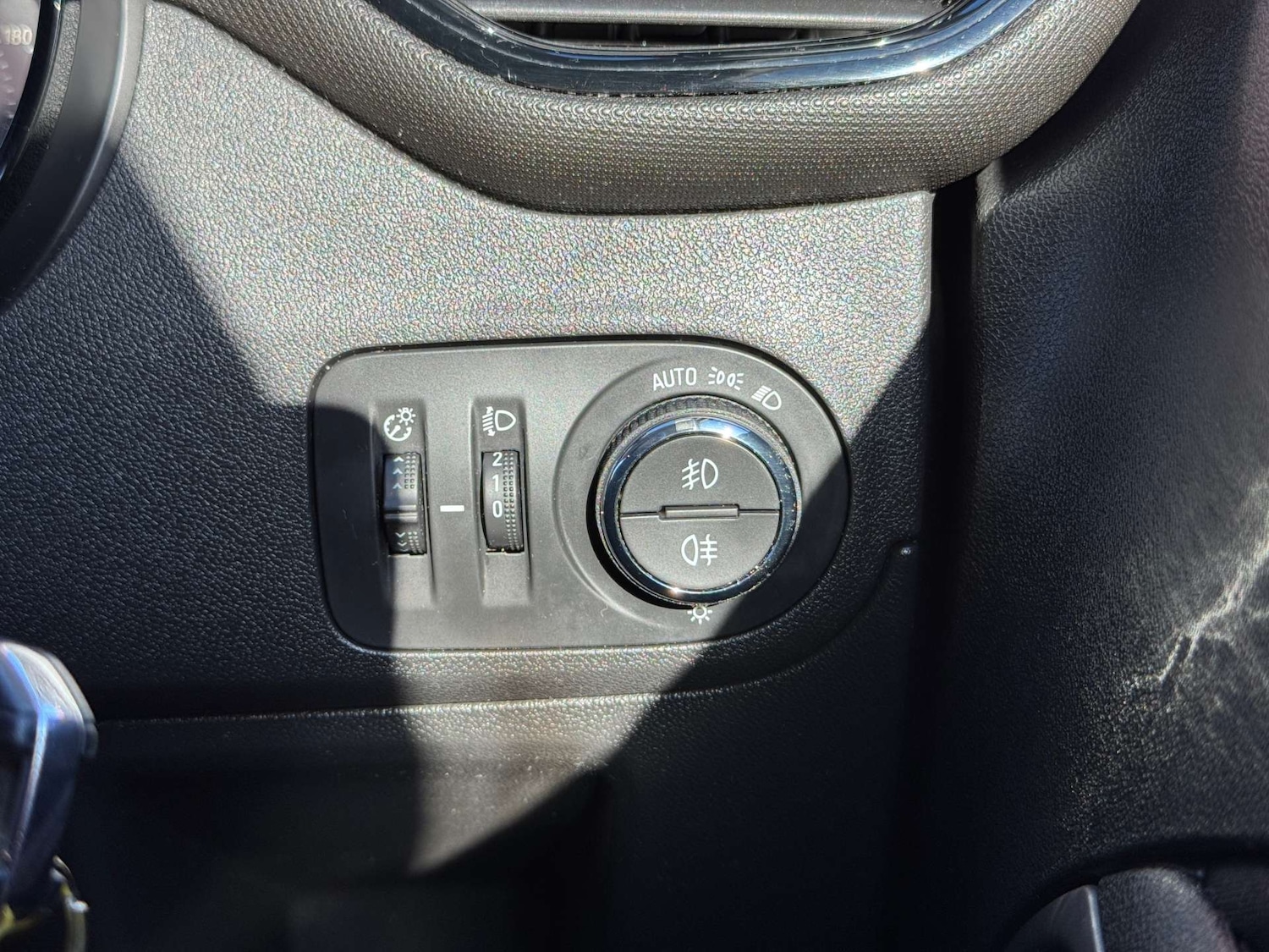 Used Vauxhall Crossland X 2019 for sale - 76237442: Photo 36