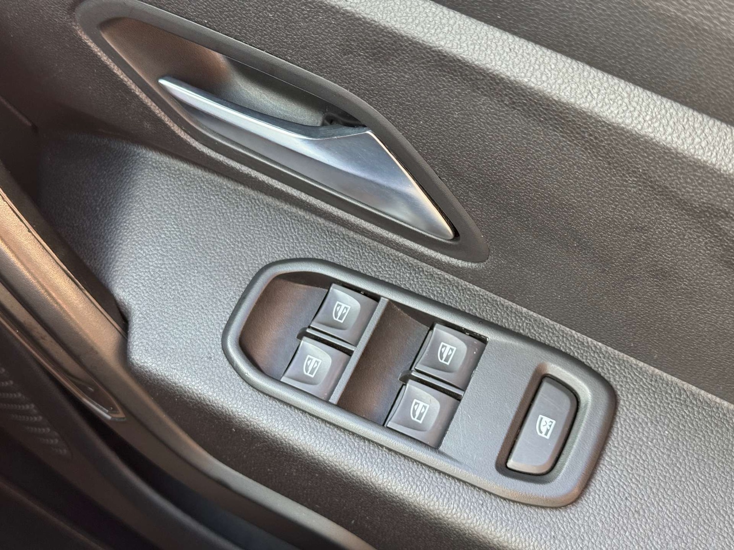 Used Dacia Duster 2021 for sale - 76101681: Photo 38