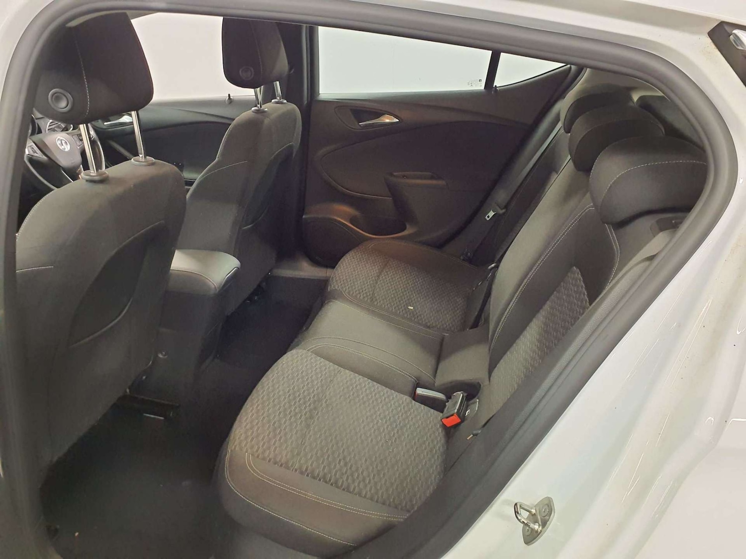 Used Vauxhall Astra 2018 for sale - 76327771: Photo 11